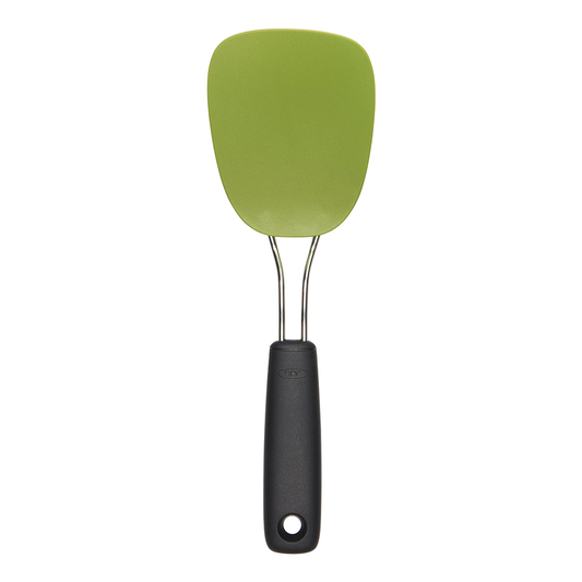 ตะหลิวไนลอน รุ่นเฟลกซิเบิล เทอร์เนอร์ สีเขียว l OXO GG Nylon Flexible Turner Pesto